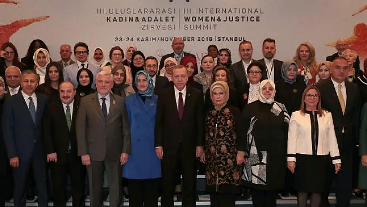 Cumhurbaşkanı Erdoğan 3. Uluslararası Kadın ve Adalet Zirvesinde çok önemli açıklamalar yaptı
