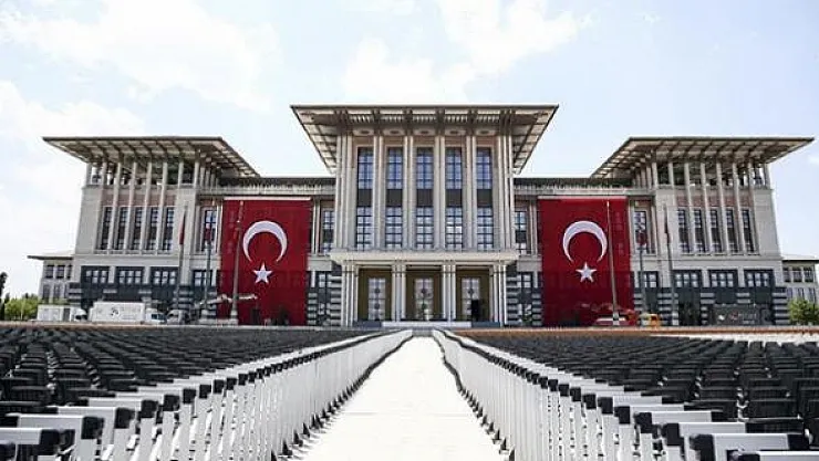 Cumhurbaşkanlığı'ndan flaş açıklama: Bakanların politikası olamaz!