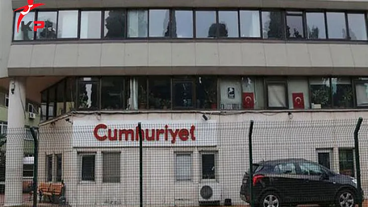 Cumhuriyet Gazetesi'nin Önünde Silah Sesleri Duyuldu