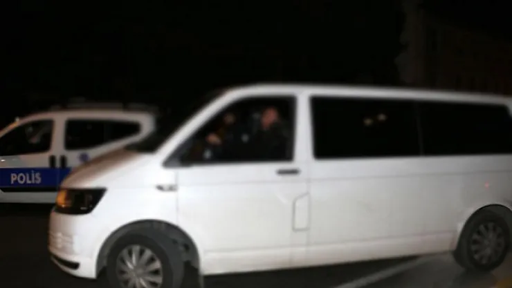 Dehşete Düşüren An! UBER Sürücüsü Tartıştığı Müşterisini Ezdi!