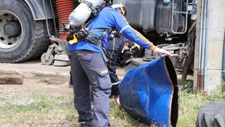 Denizli'de Kimyasal Madde Bulunan Varil Patladı: Yaralılar Var