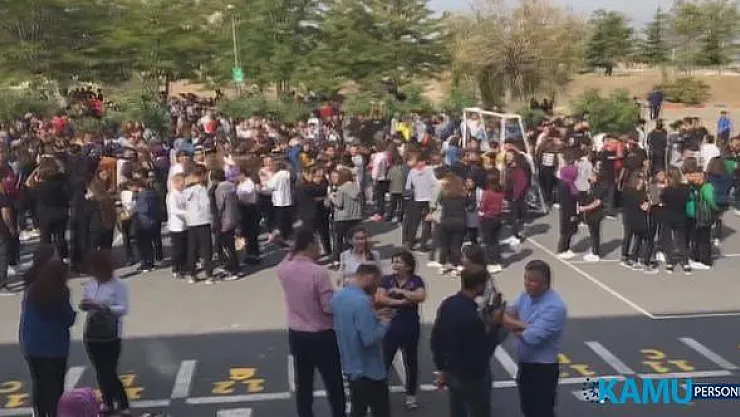 Deprem Sonrası İstanbul'da Bazı Okullar Boşaltıldı ! AFAD ve Valilikten Açıklama Geldi