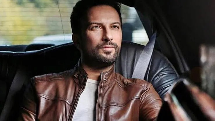 Deprem sonrası sessizliğini koruyan, gizli bağış yaparak destek olan Megastar Tarkan son paylaşımında ateş püskürdü! 'Çok Yazık!'
