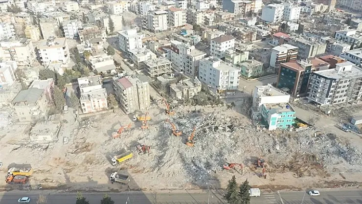 Depremde hasar gören işyerine OHAL sözleşmesi ile kısa çalışma ödeneği yatırılacak! Sözleşmeli işçilere de nakdi ödemesi yapılacak!