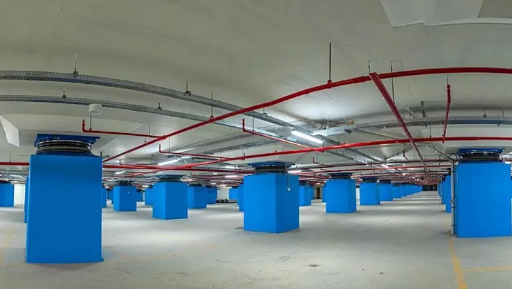 Depreme dayanıklı bina için kullanılan deprem izolatörünün ne olduğu merak edilmekte! Deprem izolatörünün detayları!