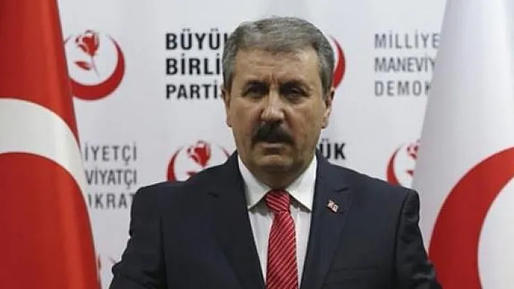 Destici'den dikkat çeken 24 kasım öğretmenler günü açıklaması: Bin liraya çalışan öğretmenler var!