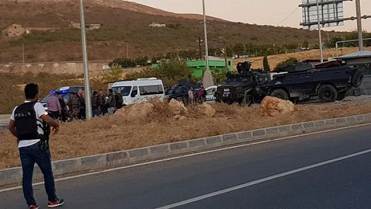 Diyarbakır'da Hain Saldırı! Yaralı Polislerimiz Var!