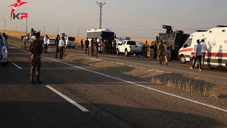Diyarbakır'da Polis Aracı İle Sivil Araç Çarpıştı ! 5 Ölü 5 Yaralı