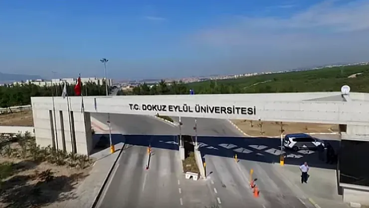 Dokuz Eylül Üniversitesinde Skandal ! Yemeklerin İçinden Çıkanlar Mide Bulandırdı