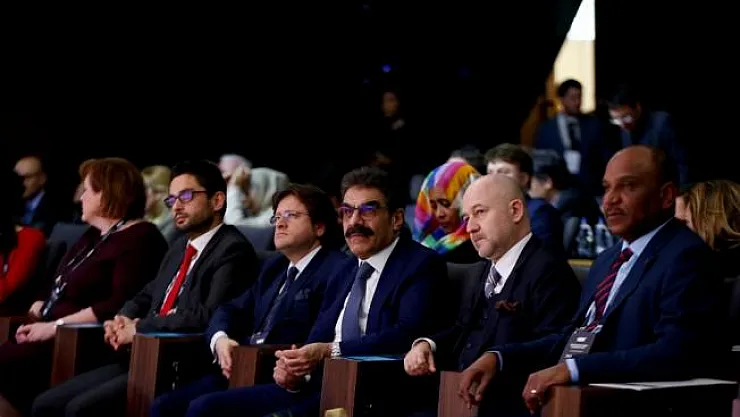 Dünya Melek Yatırım Forumu'nda AA'ya ödül