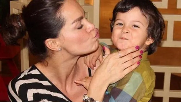 Ebru Şallı'nın vefat eden 9 yaşındaki oğlu Pars'ın mezarı taşınacak!