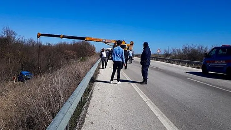 Edirne'de Askeri Araç Kaza Yaptı: Yaralılar Var