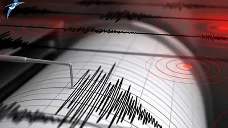 Ege Denizinde Korkutan Deprem !