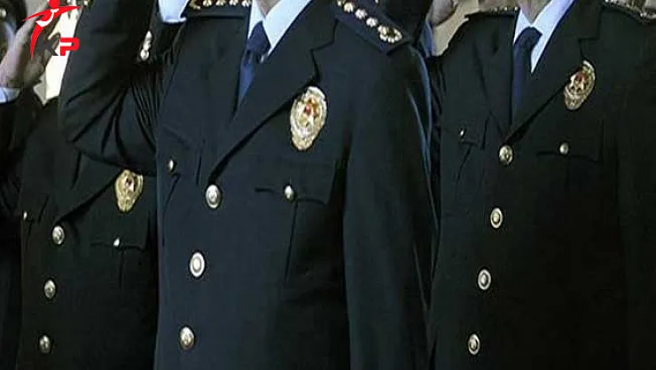 EGM'de 56 Müdür ve Amir Emekliliğe Sevk Edildi