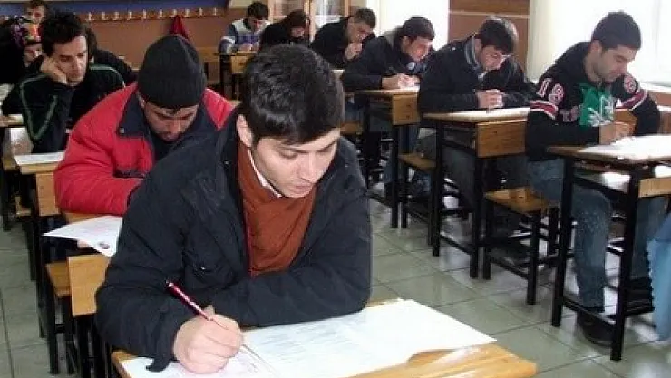 Ehliyet Sınavının Soruları Açıklandı