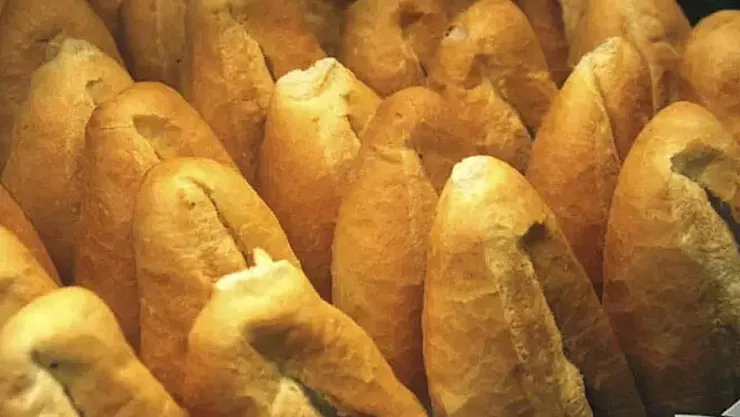Ekmeğe bugün yüzde 50 zam yapıldı! Gerekçe olarak artan maliyetler gösterildi!