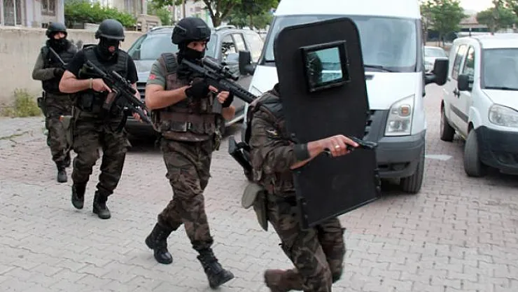 Elazığ'da terör operasyonu! 7 kişi gözaltına alındı