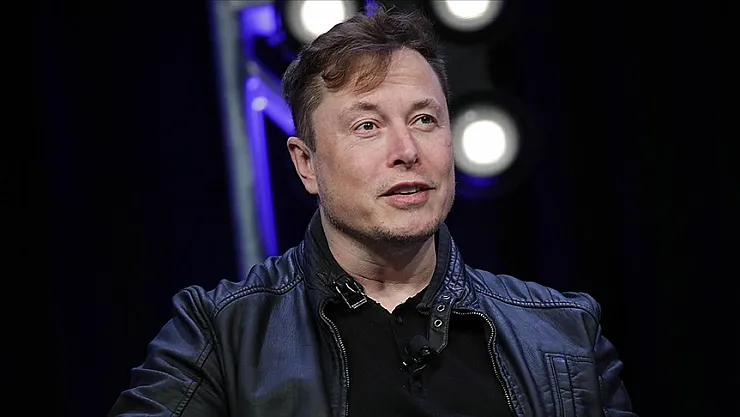 Elon Musk yeniden zirvedeki isim oldu! Musk, dünyanın en zengin insanları listesinde ilk sıraya adını yazdırdı!