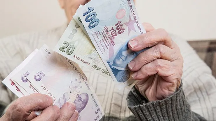 Emekli maaşında sürpriz gelişme: Şubat ayı için tarih belli oldu! Maaşlara yüzde 54,54 oranında yeni zam