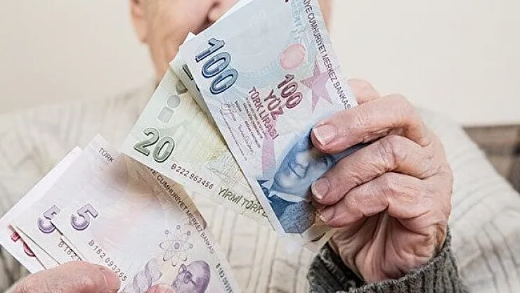 Emeklilere Temmuz Müjdesi: Çifte Ödeme Yapılacak! Peki, Herkese Aynı Tutar Verilecek Mi?