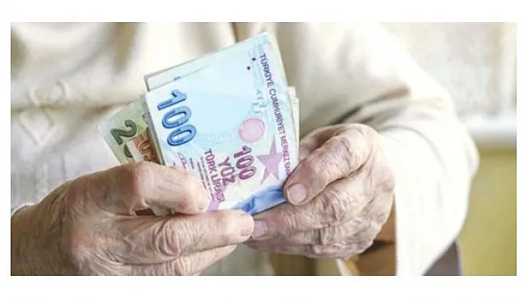 Emekliye Ayda 405 TL Ek Ödeme Bekleniyor!