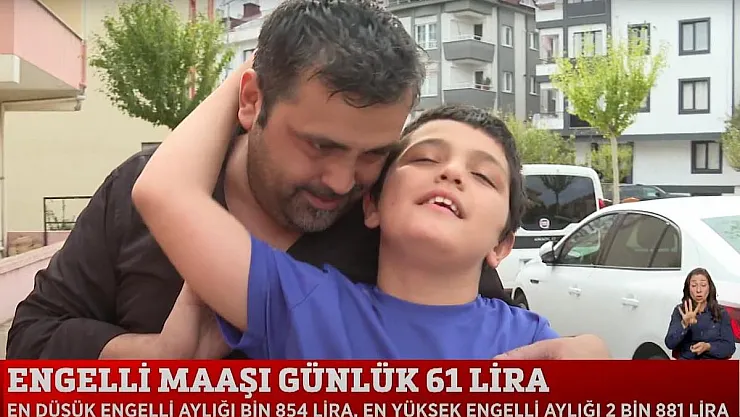 Engelli ve Otizmli Oğluna Bakan Babanın Feryadı: Bu Parayla Nasıl Yaşayalım?