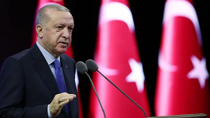 Erdoğan: Siz öğrenci misiniz, yoksa siz rektörün odasını basmaya kalkışan terörist misiniz?
