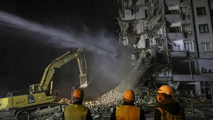 Erdoğan talimat verdi! Deprem bölgesine &quotAcil Destek Kredisi'' verilecek