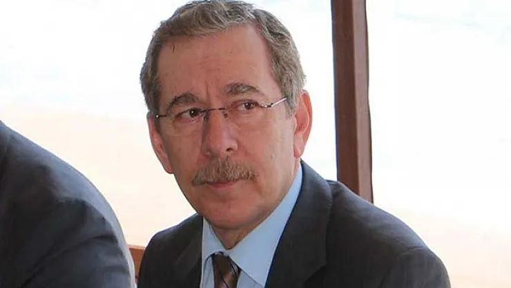 Eski Başbakan Yardımcısı Abdüllatif Şener CHP'den Konya Milletvekili Adayı Oldu