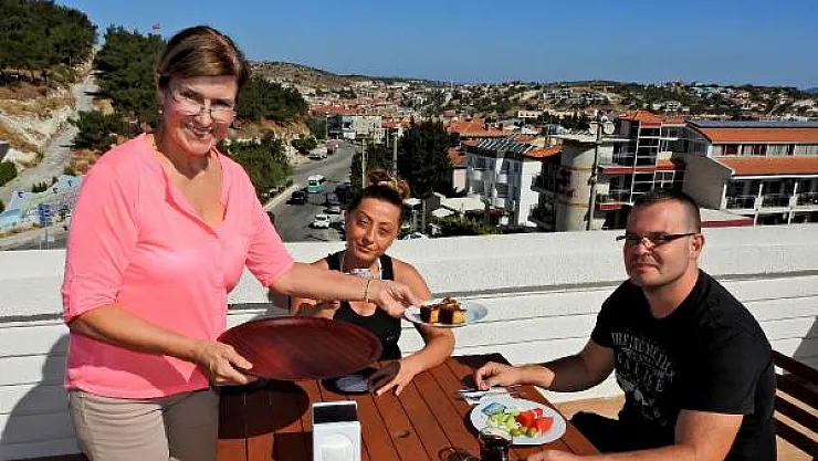 Eski Milletvekili Ümran Akkan Otelci Oldu