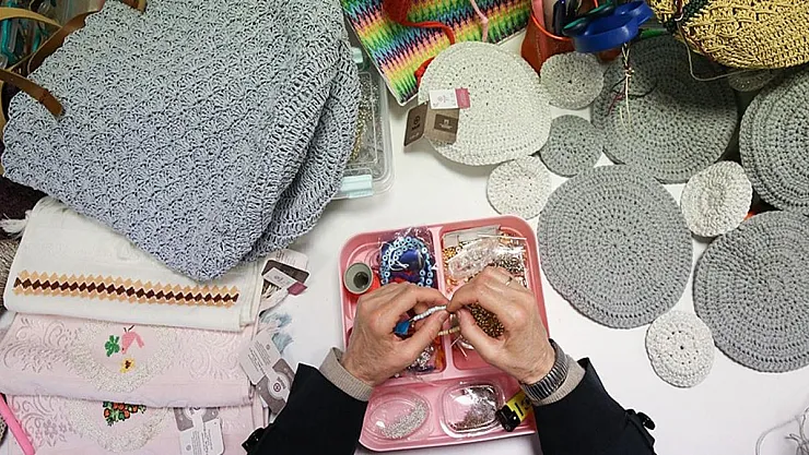 Ev hanımları el işi sigortasından nasıl yararlanabilir?