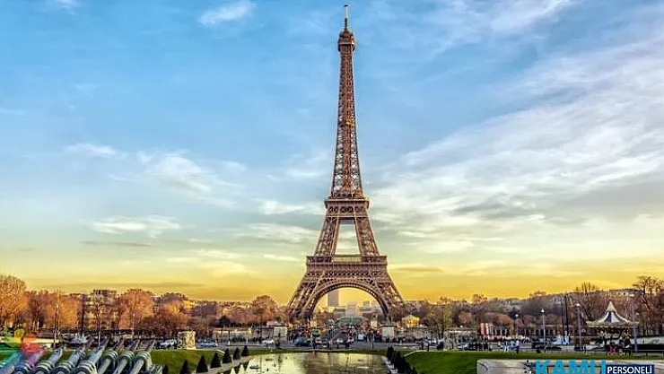 Eyfel Kulesi'ne tırmanan bir kişi paniğe neden oldu! Kule tahliye edildi