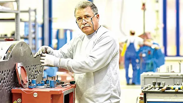 EYT sonrasında sanayideki ustalar bir bir emekli olmaya başladı! Sektörde üretim için endişe meydana geldi!