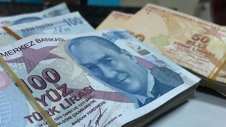 EYT'linin ilk maaşı bereketiyle geliyor! EYT ile emekli olacaklar ilk maaşını 25 bin TL farkla alabilir!
