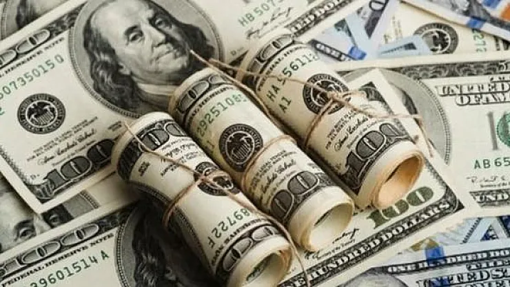 Faiz İndirimi Sonrasında Dolar Kuru Düşmeye Başladı