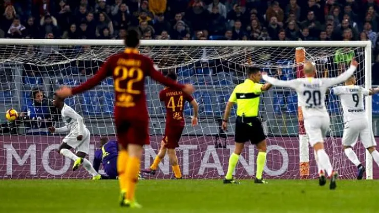 FC Barcelona, ​​Sevilla'nın puan kaybetmesiyle en iyi pozisyona yükseldi