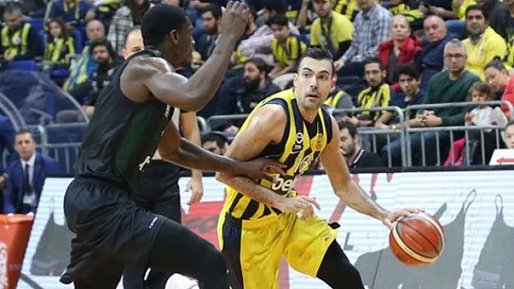 Fenerbahçe Beko, Adatıp Sakarya Büyükşehir Belediye Basketbol'u mağlup etti