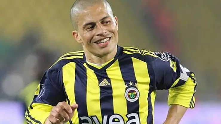 Fenerbahçenin Efsane Kaptanı Alex, Teknik Direktörlüğe Başlıyor