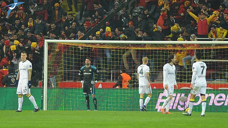 Fenerbahçe'ye Kayseri'de Ağır Darbe