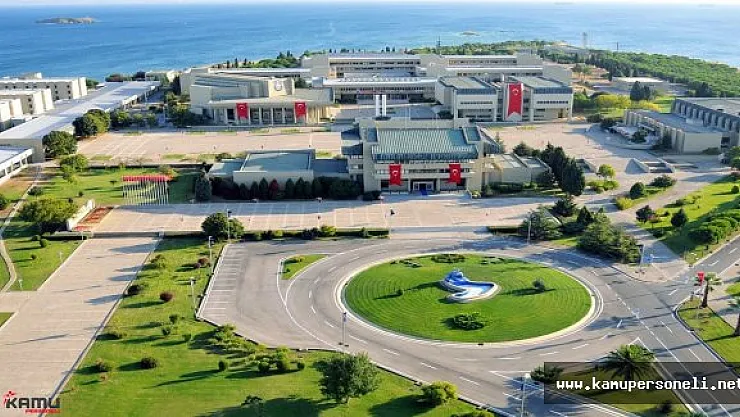FETÖ Soruşturası Kapsamında Deniz Harp Okulunda Arama Yapıldı