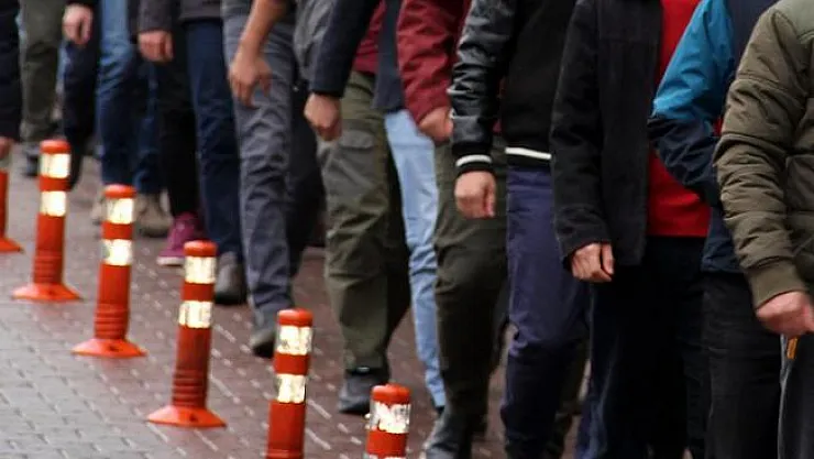 FETÖ'nün TSK yapılanmasına 53 gözaltı kararı