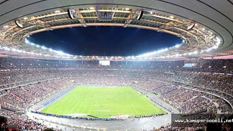 Fransız Futbolculara Para ve Men Cezası Geldi
