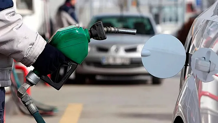 Gece yarısı beklenen akaryakıt zammı ertelendi! 9 Şubat 2023 güncel akaryakıt fiyat listesi…