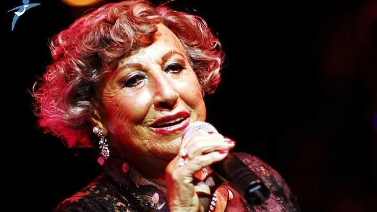 Google Atatürk'e 5 Defa Konser Vermiş Müzeyyen Senar İçin Doodle Yayınladı