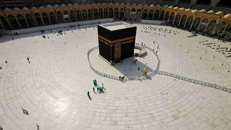 Hac bu yıl yapılacak mı? Diyanet'ten merakla beklenen açıklama geldi