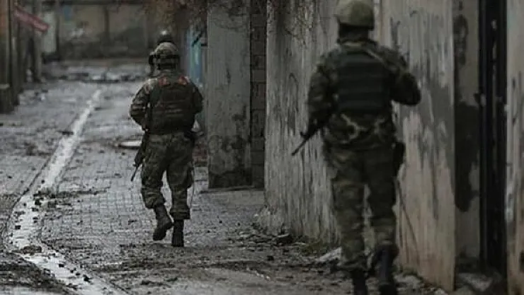 Hakkari'den üzen haber: 3 askerimiz yaralı