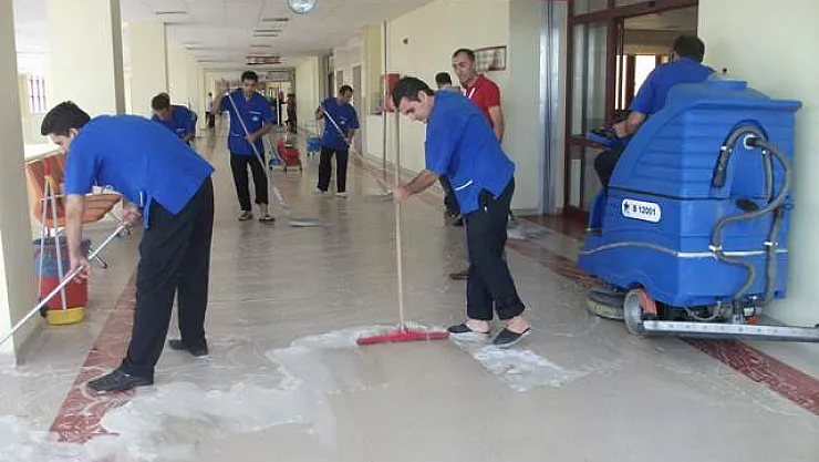 Hastanelerde çalışacak temizlik görevlisi alımı başladı! 18-55 yaş arası için başvurular alınıyor