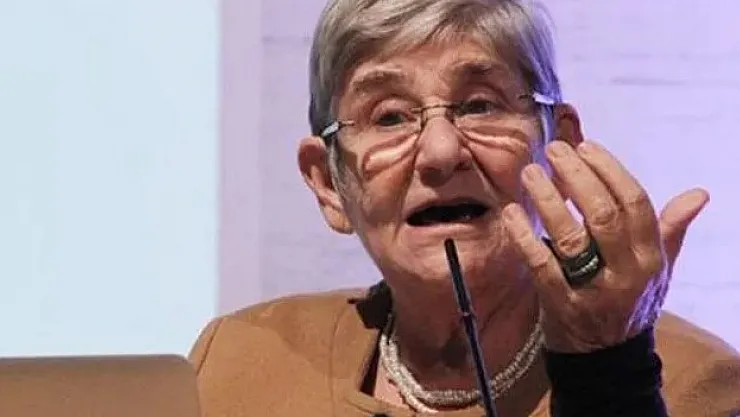 Her evde var! Canan Karatay uyardı: Sakın kullanmayın beyni direkt mahvediyor!