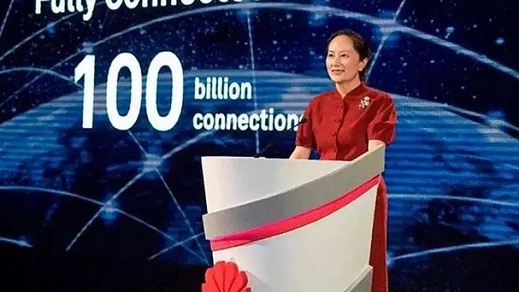 Huawei'nin Sahibinin Kızı Mıng Vancou Kefaletle Serbest Bırakıldı!