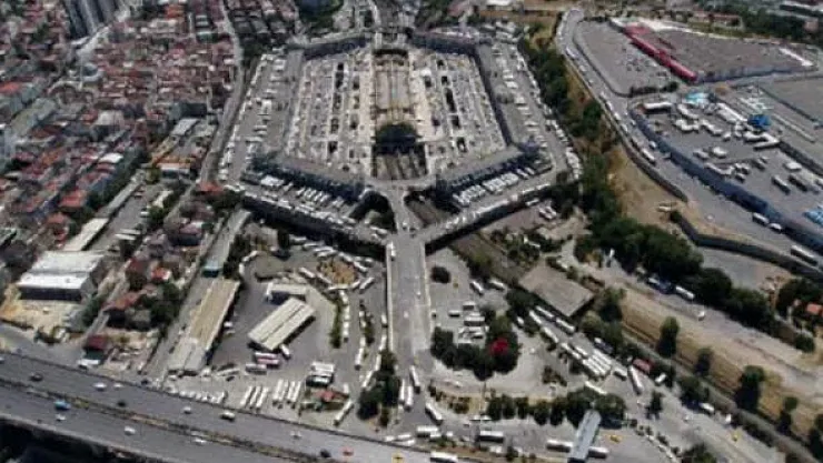 İBB 15 Temmuz Otogarı için düğmeye bastı: Hepsi yıkıldı